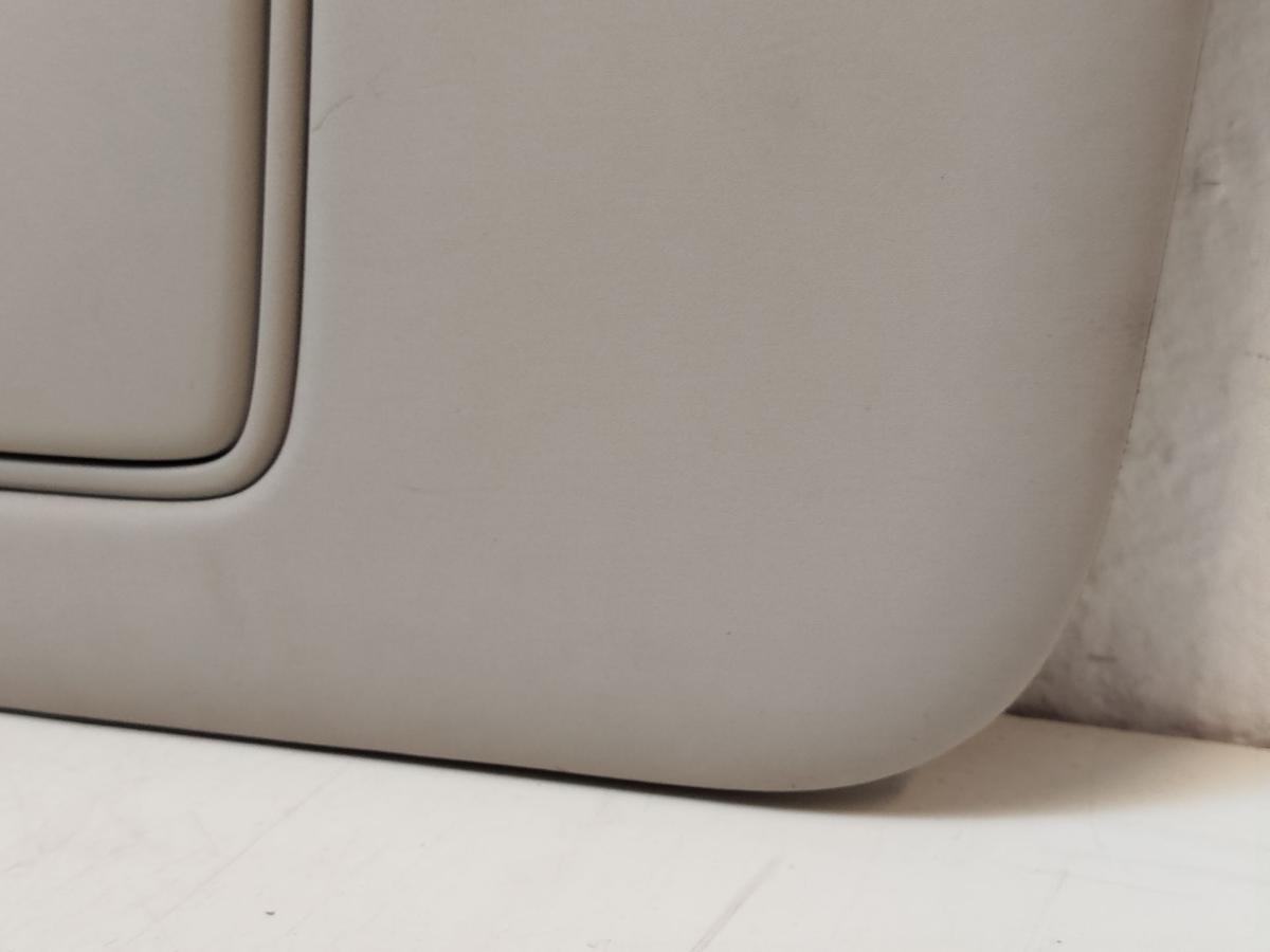 Nissan Leaf ZE1 40kWh Sonnenblende vorn links Fahrerseite mit Spiegel