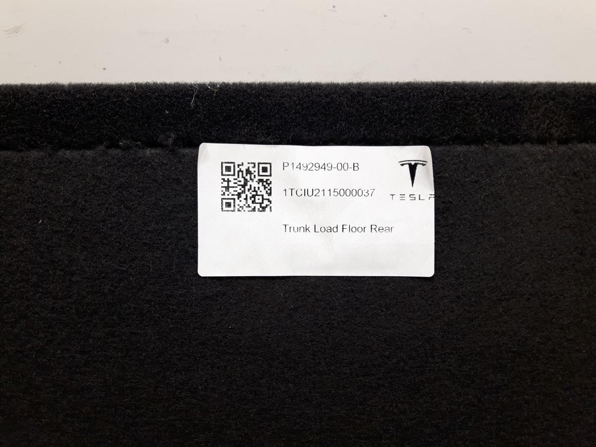 Tesla Model Y Bj.2022 original Verkleidung Heckboden hinten 1492949-00-B