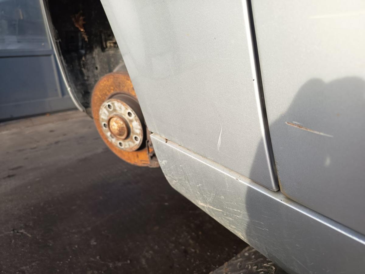 BMW 3er E46 original Kotfl&uuml;gel links Seitenteil 354 Titansilber Bj 2002