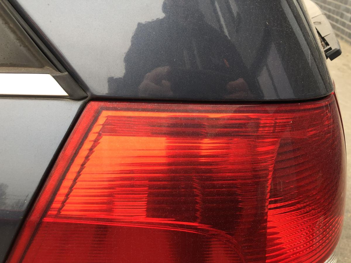 Opel Vectra C Caravan R&uuml;ckleuchte hinten links au&szlig;en Ecke R&uuml;cklicht Heckleuchte