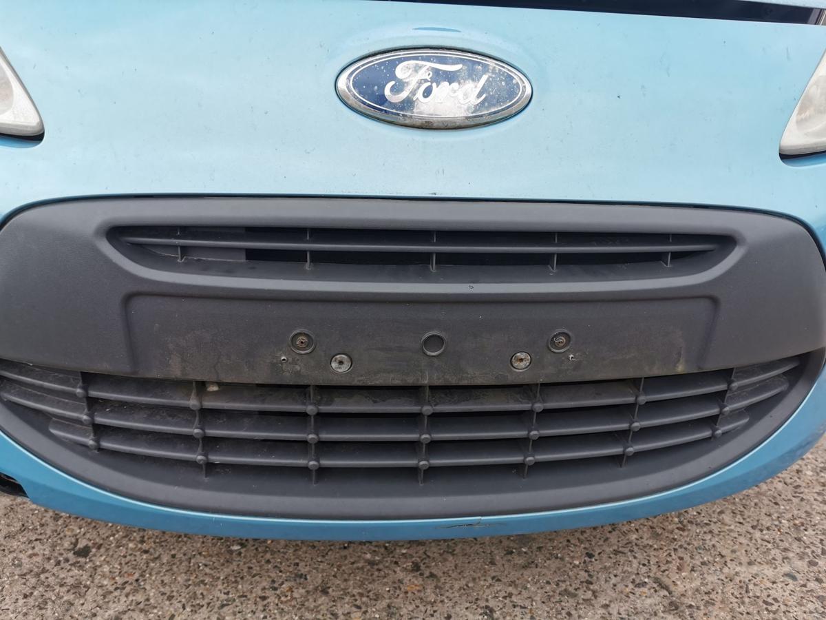 Ford KA RU8 Stossstange Stossfänger Bumper vorn Scuba Blau defekt TEXT BILDER
