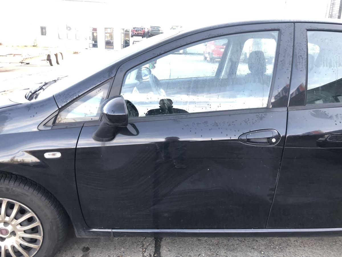 Fiat Grande Punto 199 T&uuml;r vorne links Fahrert&uuml;r 891 Nero 5T&uuml;rer Rohbau