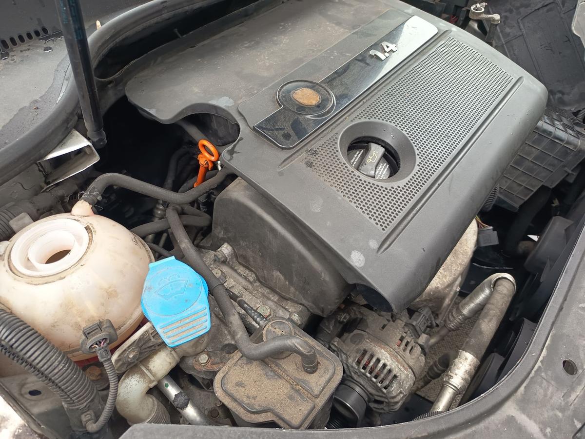 VW Golf V original geprüfter Benzinmotor 1,4l 55kW BCA 130tkm Bj 2005
