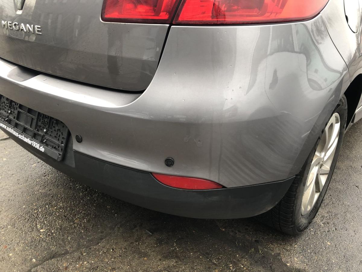 Renault Megane III 3 Sto&szlig;f&auml;nger hinten Hecksch&uuml;rze f&uuml;r 5 t&uuml;rer TEKNG graumet