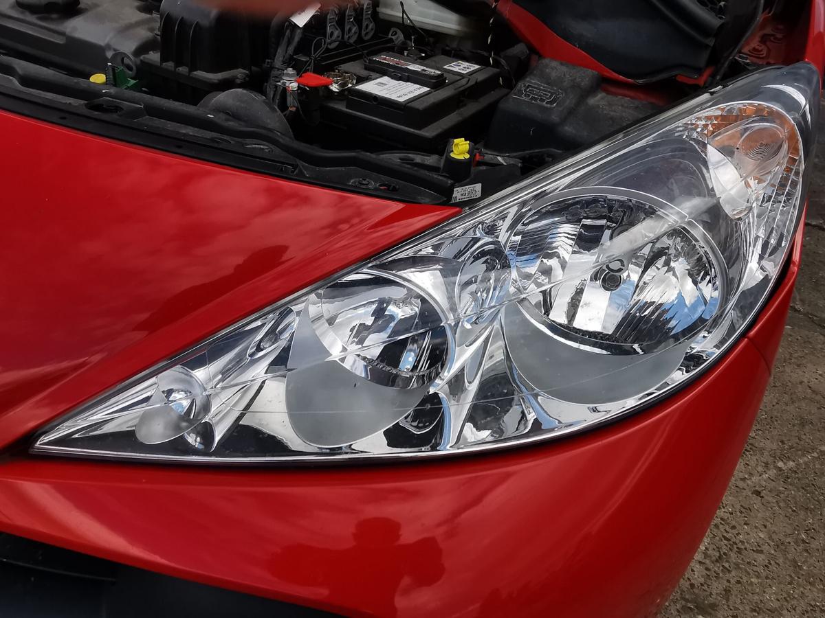 Peugeot 207SW WE Scheinwerfer Hauptscheinwerfer Frontscheinwerfer vorn links