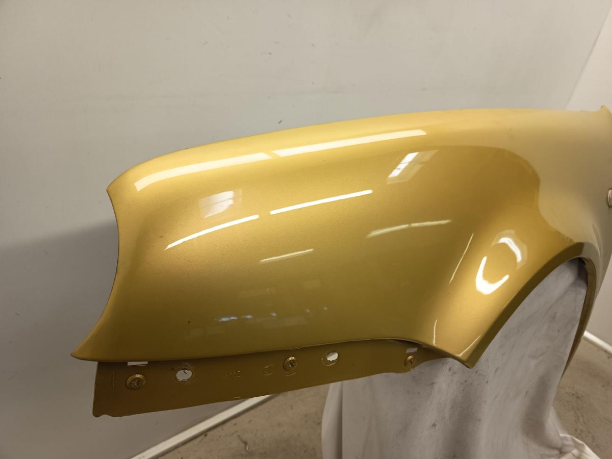 VW Golf IV Bj 1999 Kotflügel vorn links LA1U - FUTURAGELB MET.