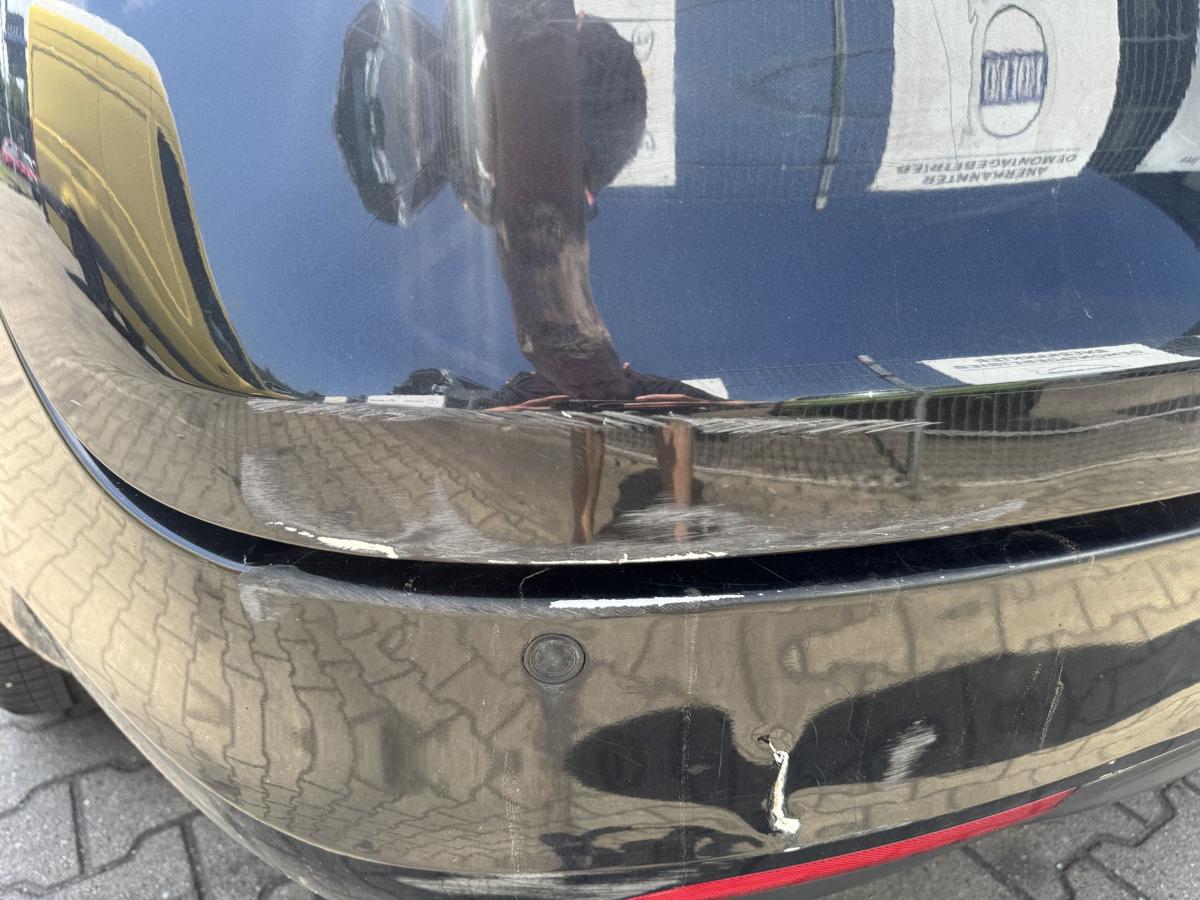 Opel Insignia A original Heckklappe mit Heckscheibe GAR Graphitschwarz Kombi Bj.2011