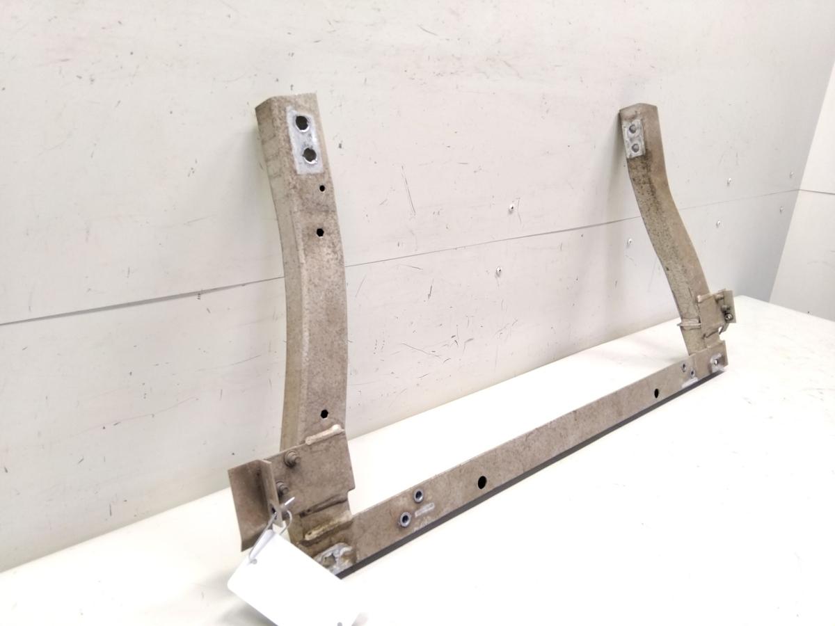 Opel Corsa E original K&uuml;hlerquertr&auml;ger Rahmenverl&auml;ngerung vorn BJ2016 39015406