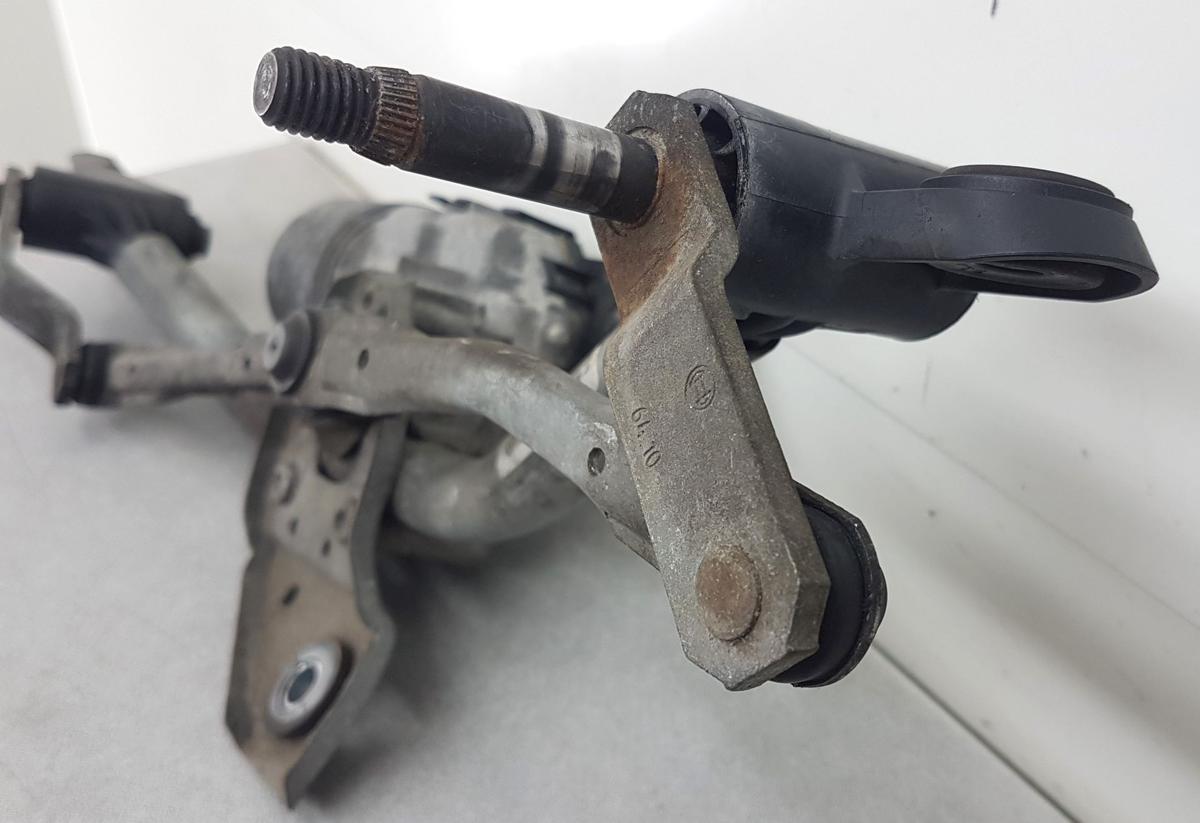 Renault Twingo II Wischergestänge mit Motor 8200364766 3397020812 Bj2010