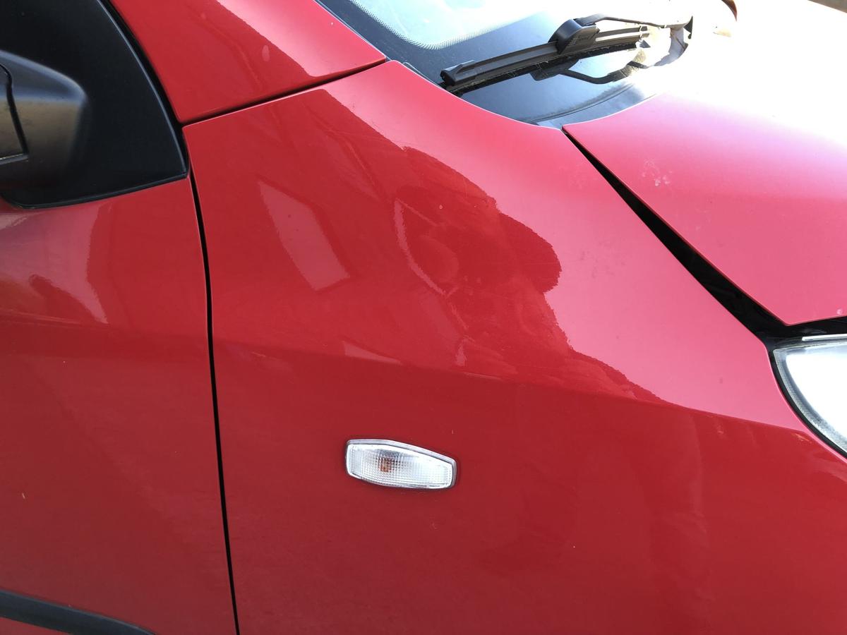 Hyundai i10 PA Kotfl&uuml;gel vorn rechts Beifahrerseite H4 Electric Red
