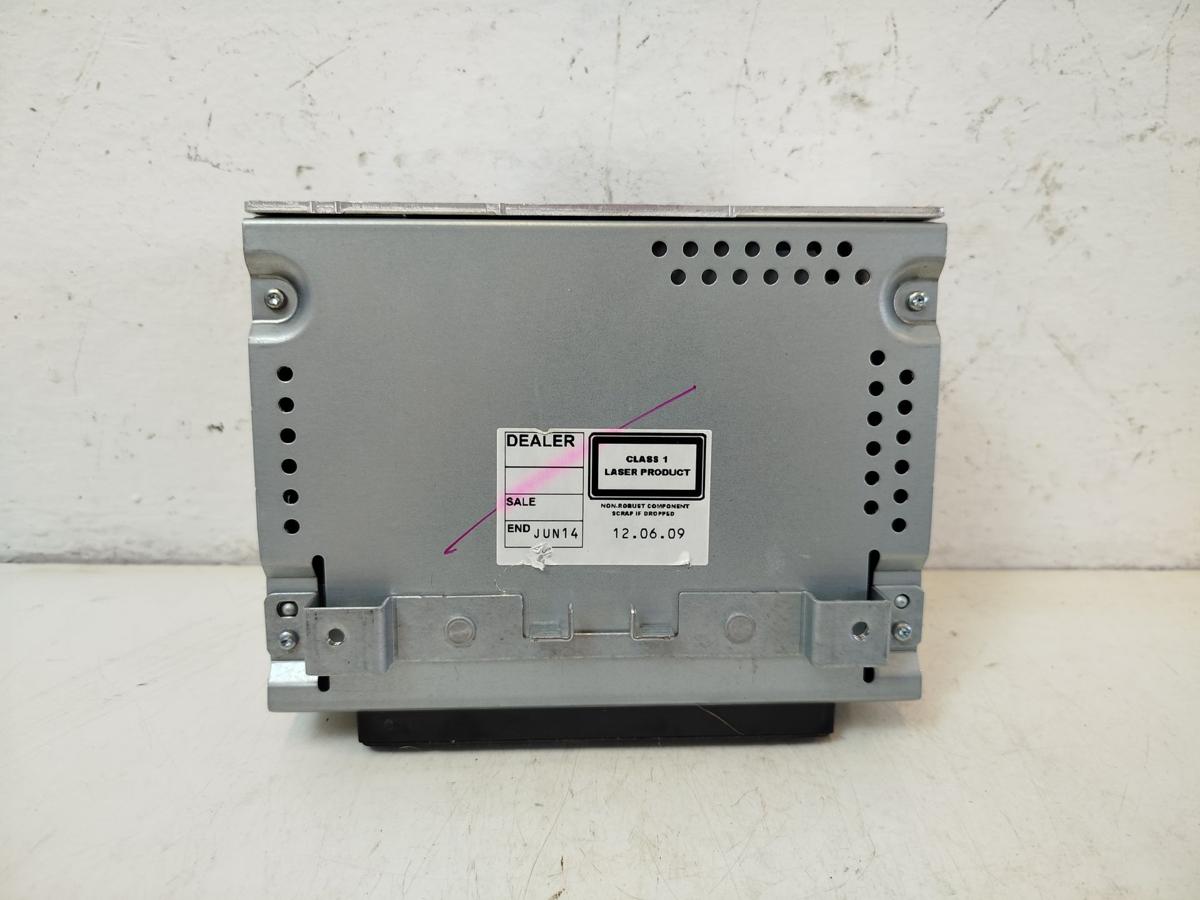 Ford Fiesta JA8 Autoradio AHU Radio mit Bedienteil Originalteil Radio