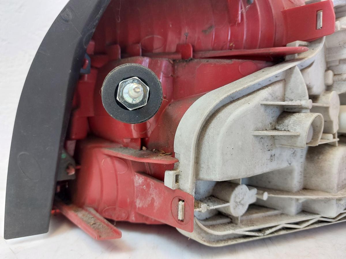 Audi A3 8P Rückleuchte links Rücklicht Heckleuchte 3 türer Schlusslicht