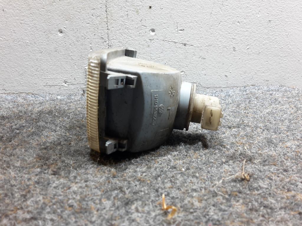 VW Golf 3 III (1H) BJ 1996 Blinker vorn links Blinkleuchte weiß 1H0953155D