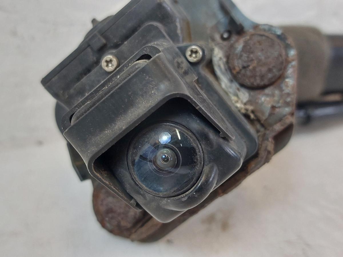Nissan Pulsar C13M Rückfahrkamera Kamera hinten mit Waschdüse OEM