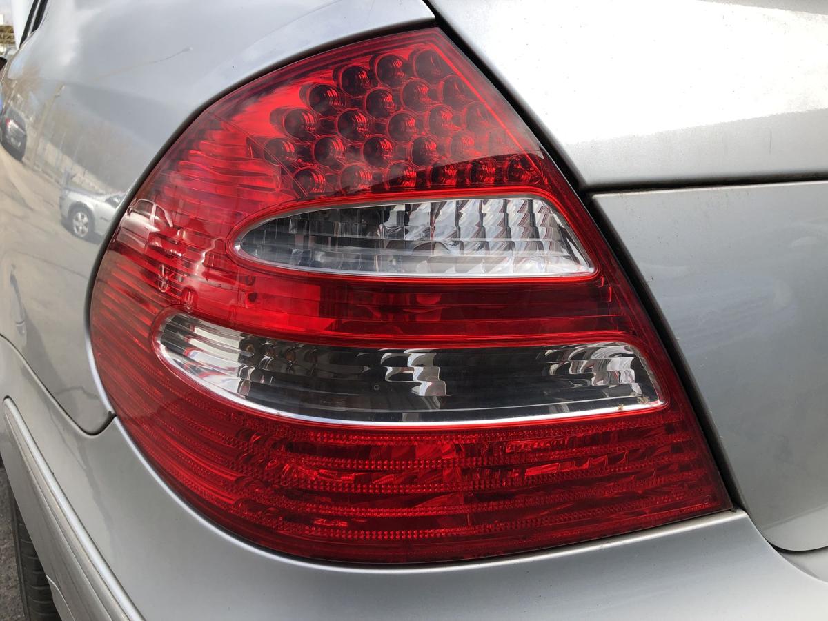 Mercedes E Klasse W211 Limo R&uuml;ckleuchte links Avantgarde LED R&uuml;cklicht bis 2006