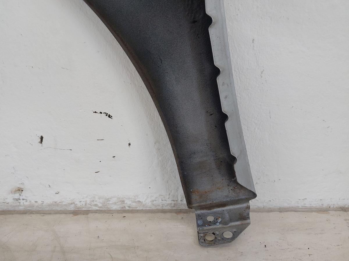 VW Passat 3C B6 Kotfl&uuml;gel vorn rechts Beifahrerseite LA7W Reflexsilber OE