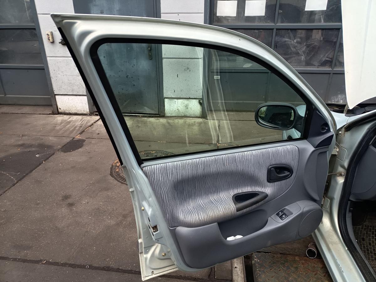Renault Megane original T&uuml;r vorne links MV632 Polargrau Baujahr 2001