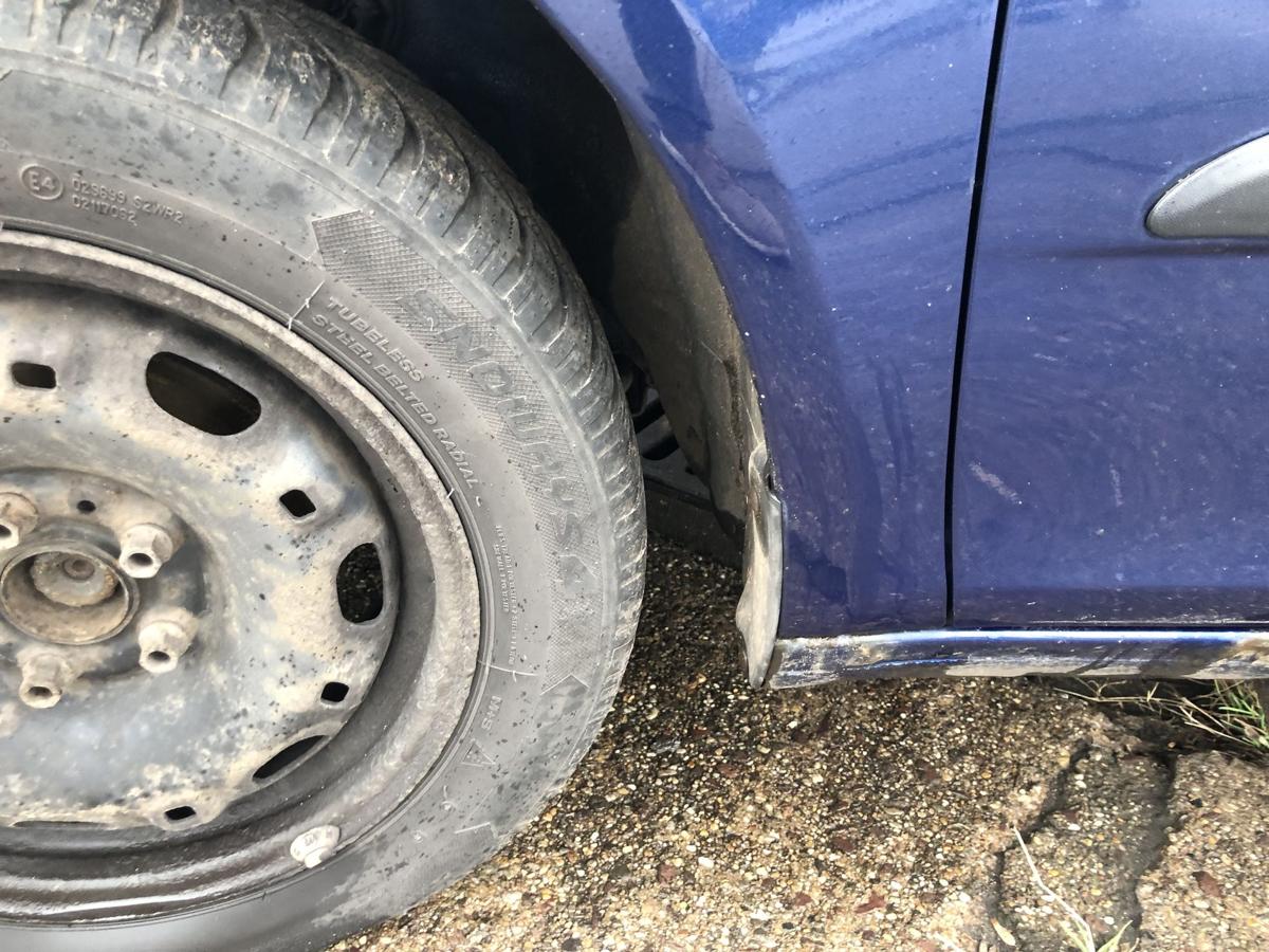 Skoda Fabia 2 Typ 5J Kotfl&uuml;gel vorn links Fahrerseite LF5Q Storm Blau 06 bis 14