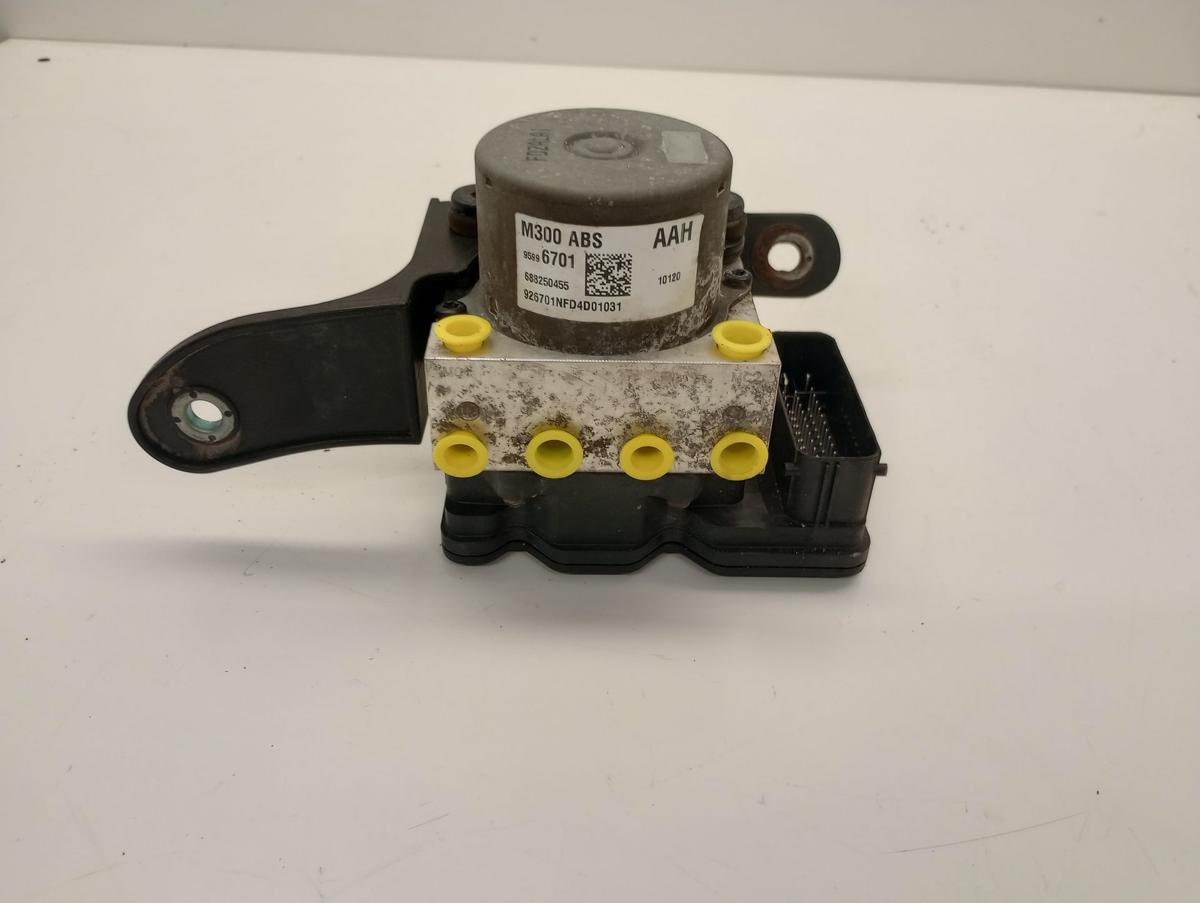Chevrolet Spark M300 orig ABS Hydroaggregat /Steuergerät Bj 2010 1,0l 50KW 688250455
