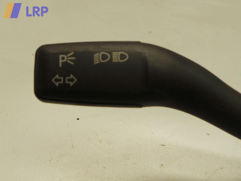 Audi A8 4E original Blinkerschalter 01104601 BJ2003