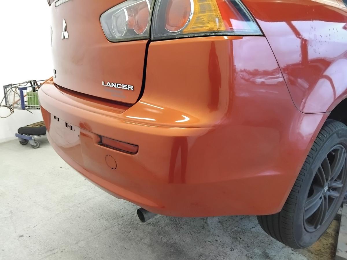 Mitsubishi Lancer 8 CY0 orig.Sto&szlig;f&auml;nger Sto&szlig;stange hinten Limousine BJ2015 P26B Karminrot