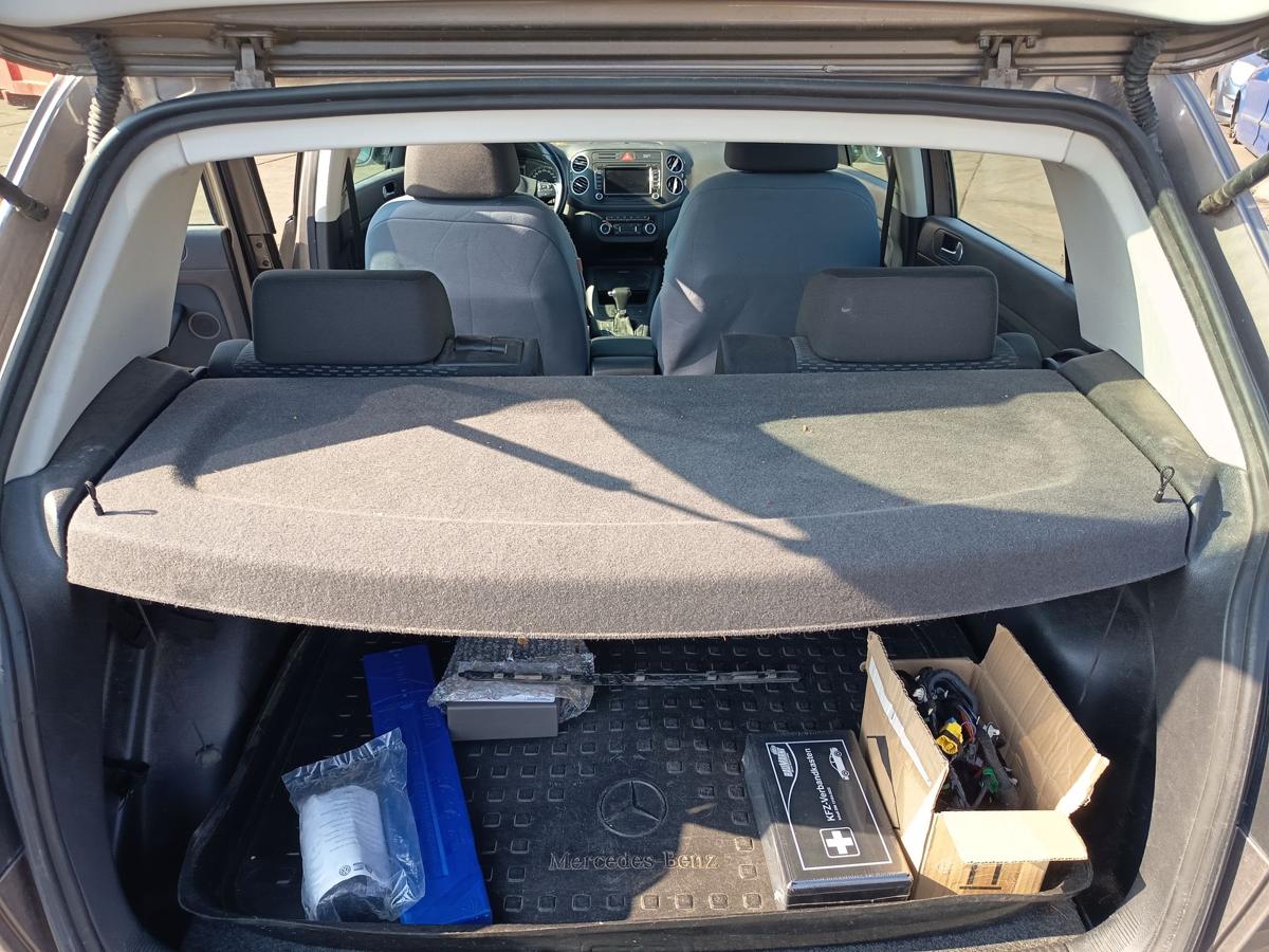 Golf Plus II original Hutablage Abdeckung Koffer/Laderaum Netz Titanschwarz Bj09