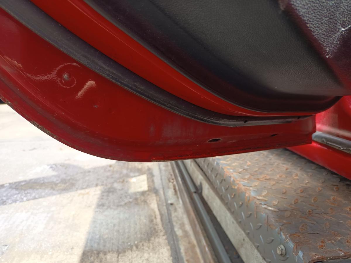Opel Astra J Limousine T&uuml;r hinten links Fond Z50B Power red Bj 2010