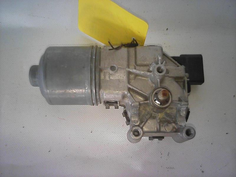 Skoda Fabia 6Y Baujahr 2000 Wischermotor vorn, Bosch 0390241500,6Q1955119