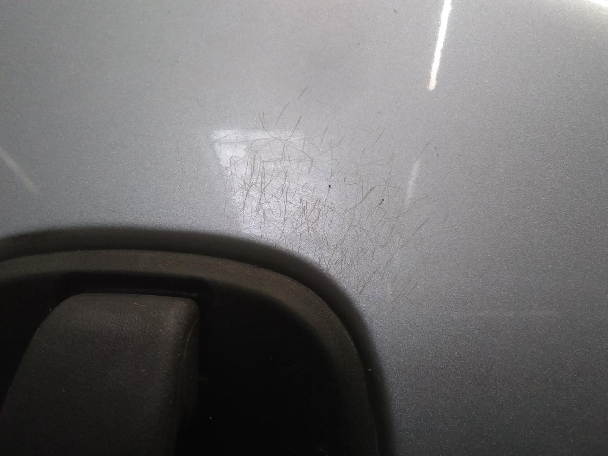 Opel Vivaro A Tür vorn rechts Beifahrertür silber BJ2003