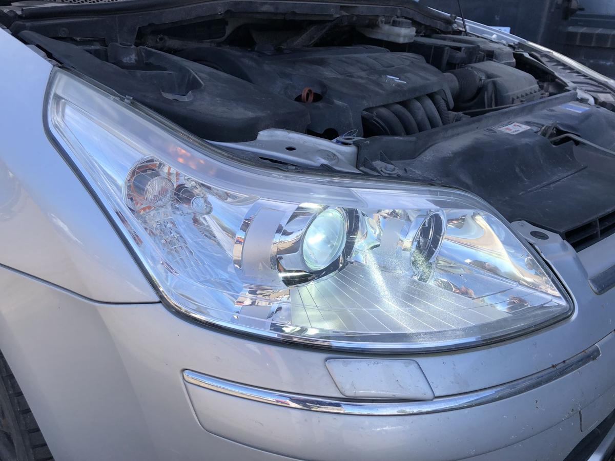 Citroen C4 Typ L Scheinwerfer rechts Xenon Frontscheinwerfer OEM Valeo