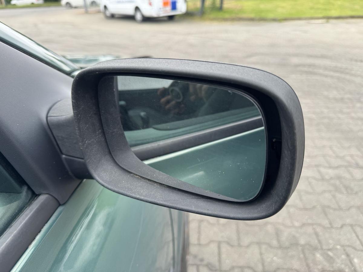 Renault Megane 2 original Au&szlig;enspiegel rechts schwarz unlackiert manuell verstellbar Bj.2004
