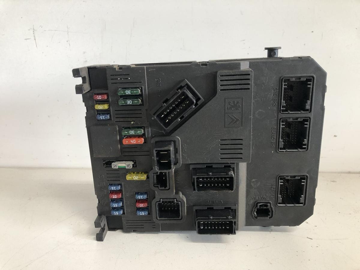 Peugeot 206 original Steuergerät Bordnetz Innenraum BSI 9649627980 Bj 2003