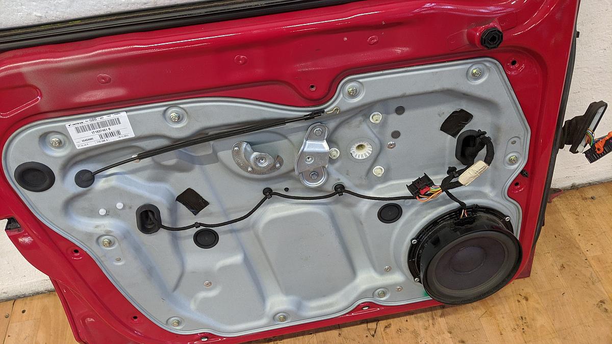 VW Touran 1T 03-06 T&uuml;r vorn links Fahrert&uuml;r LY3D Tornadorot