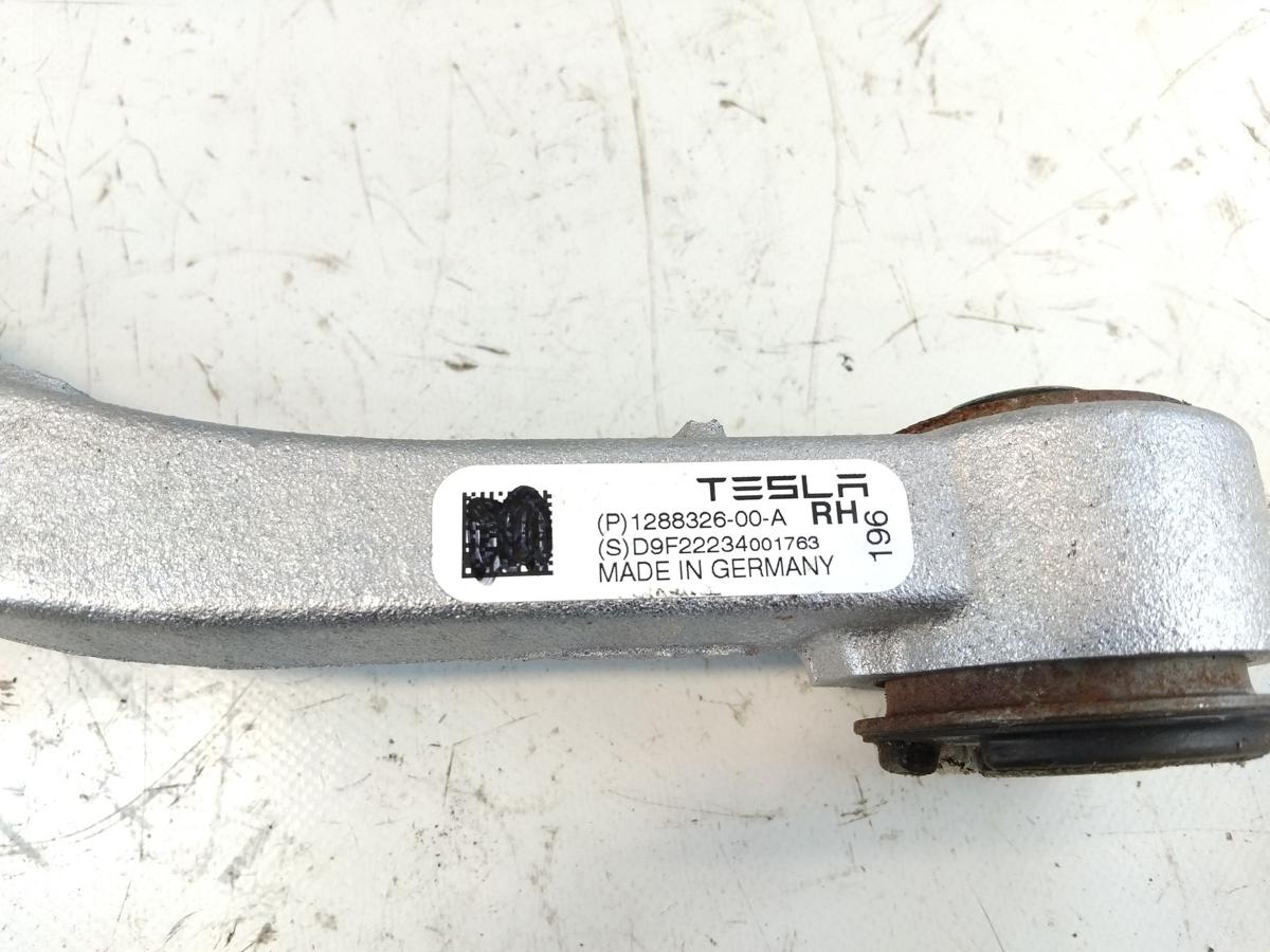 Tesla Model Y original Querlenker Vorderachse rechts oben 1288326-00-A Bj.2023