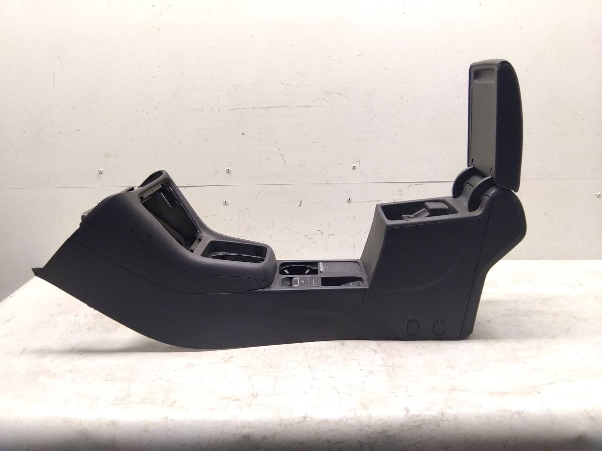 Seat Alhambra 7N original Mittelarmlehne Mittelkonsole vorn titanschwarz Bj.2015