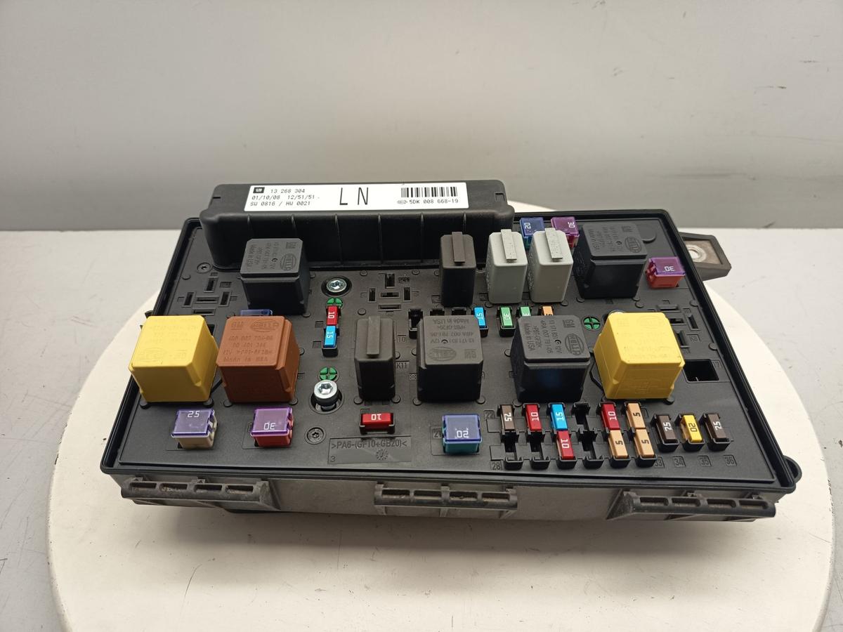 Opel Astra H original Steuerger&auml;t Sicherungskasten ECU 13268304 Bj 2008