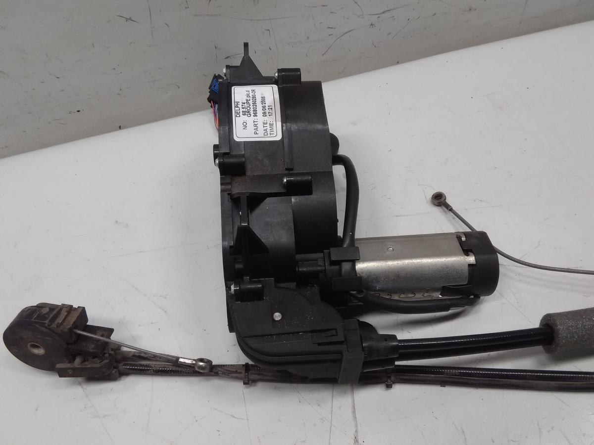 Peugeot 1007 original Türantrieb Motor rechts 9880250280 Bj.2005