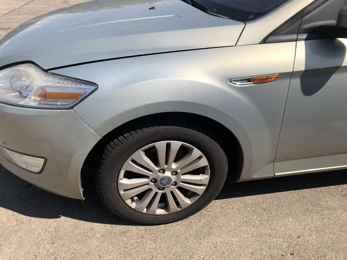 Ford Mondeo MK4 BA7 Kotfl&uuml;gel vorn links Fahreseite D8 Chill