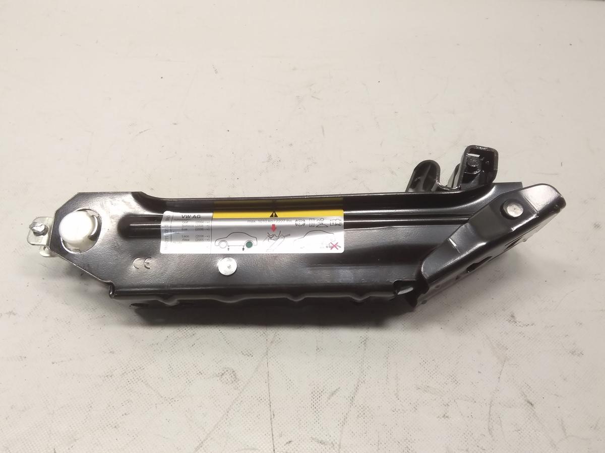 Skoda Octavia 2 1Z orig Wagenheber Abschlepp&ouml;se Schaumstoffbox 1K0011031S BJ2012