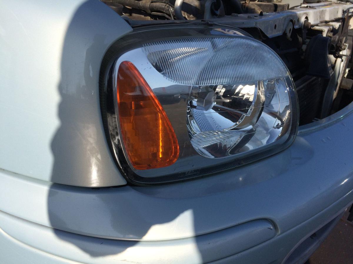 Nissan Micra K11 original Scheinwerfer rechts Halogen/Haupt/Licht/Front Bj 1998