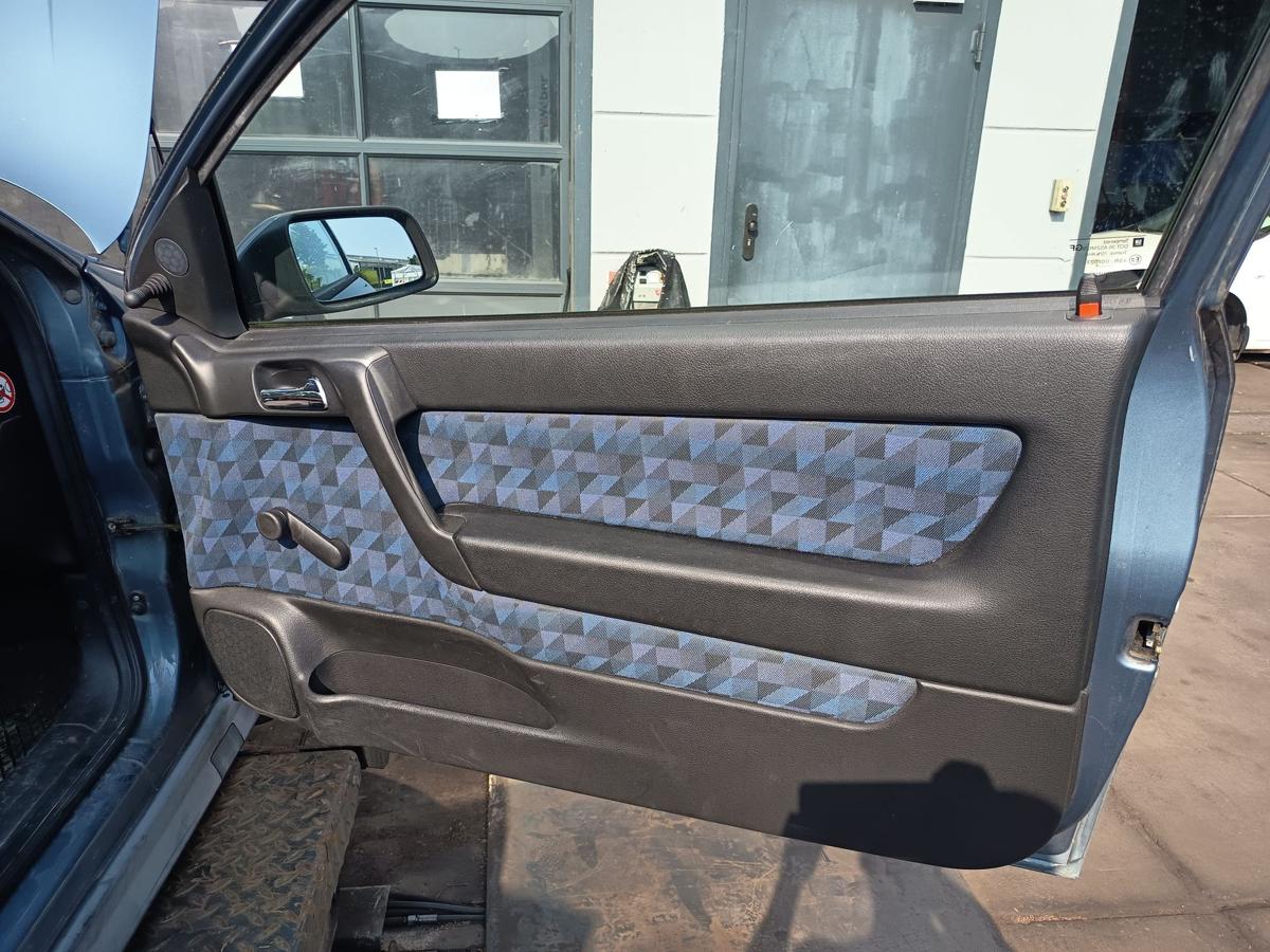 Opel Astra G 3t&uuml;rer original Sitzausstattung komplett Stoff schwarz/blau Bj 1999
