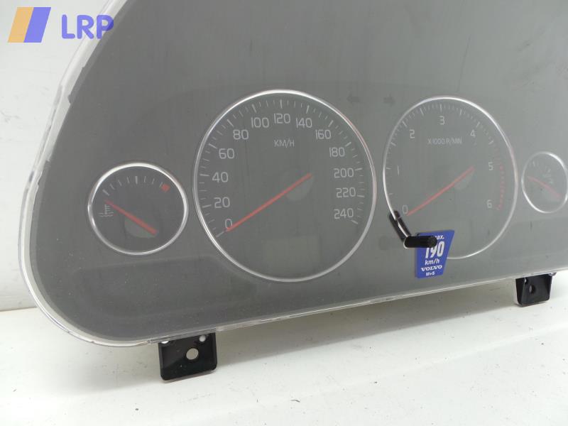 Volvo V40 Tacho Kombiinstrument 8603136 05W03D1 NSI BJ2004