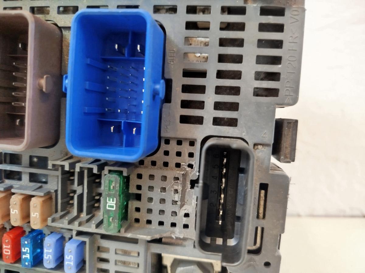 Peugeot 508 ND NE bis14 BSM Modul Sicherungskasten Steuerger&auml;t OEM