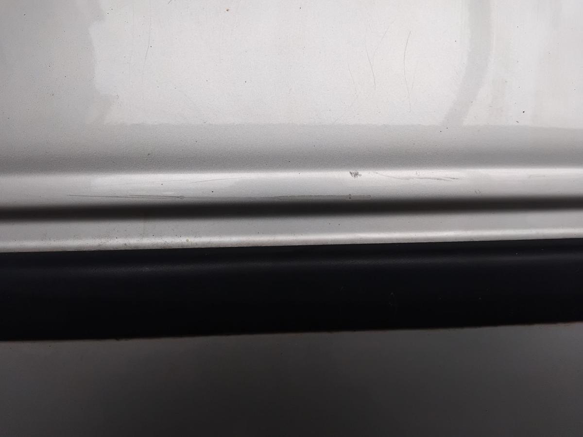 Audi 80 B4 T&uuml;r vorn links Fahrert&uuml;r LY7T Kristallsilbermetallic BJ1992