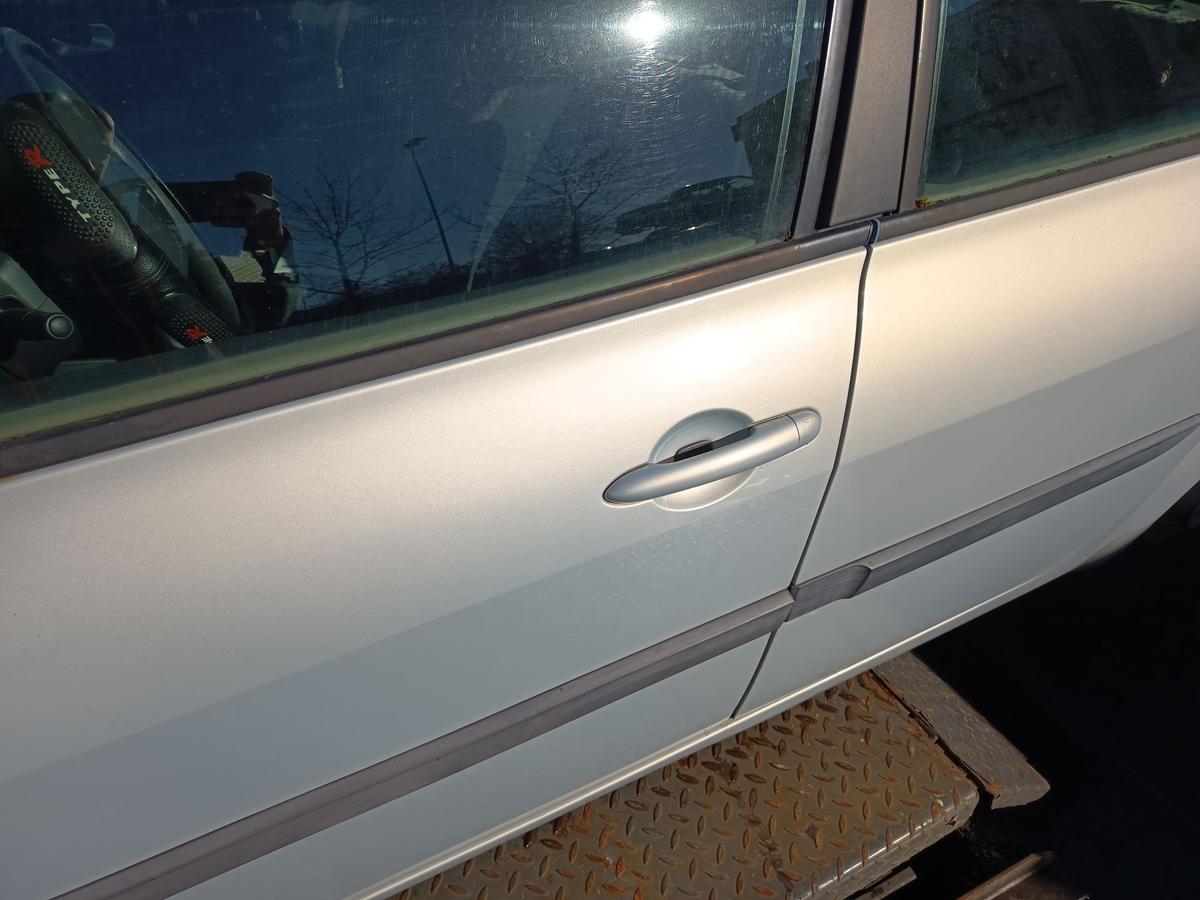 Renault Megane II original T&uuml;r vorn links Fahrer NV632 Gris Boreal Bj 2004