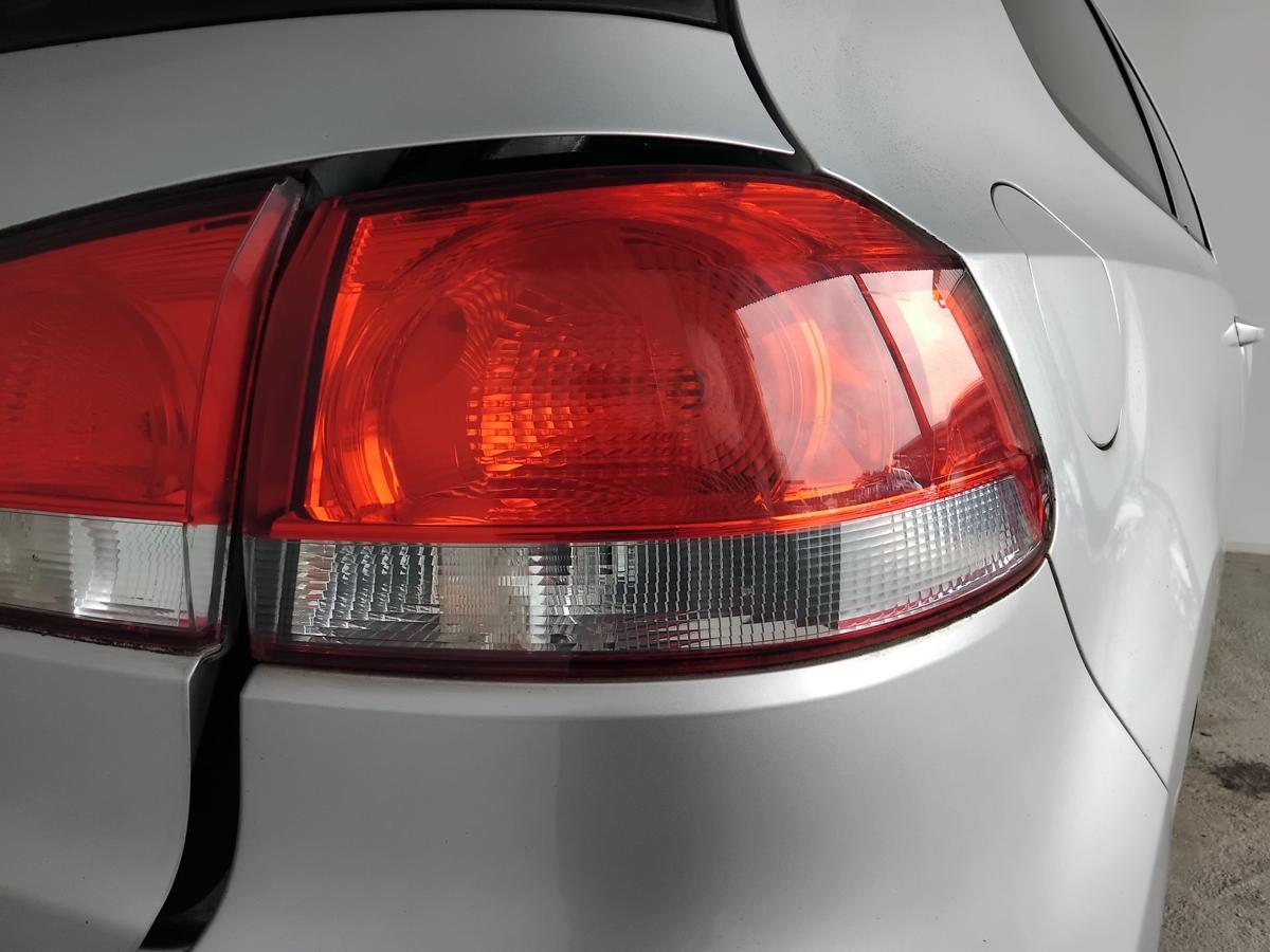 VW Golf 6 original Rückleuchte Heckleuchte rechts außen BJ2009 Fließheck