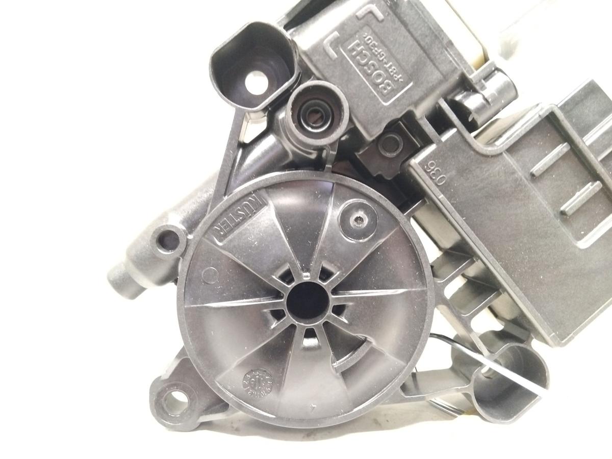 VW Golf Sportsvan original Fensterhebermotor hinten rechts Bj.2017