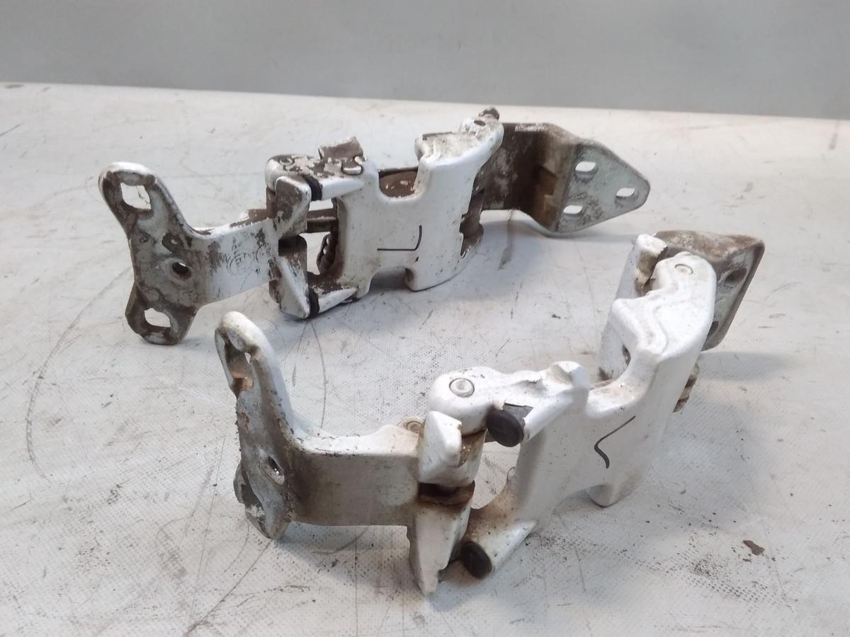 Peugeot Boxer 3 Typ 250 original Satz 270-Grad Heckt&uuml;rscharniere links Bj.2017
