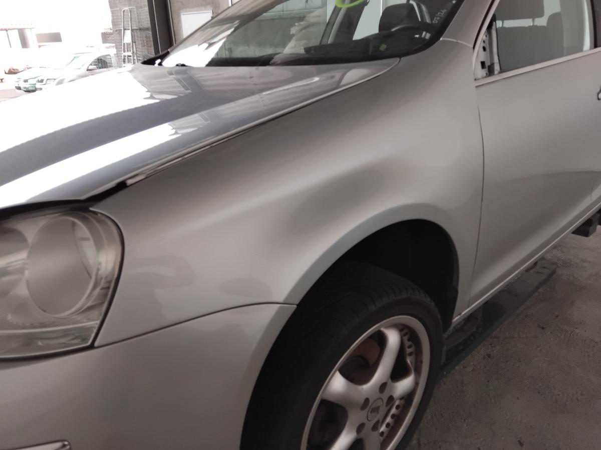 VW Jetta 5 1K2 original Kotfl&uuml;gel vorn links LA7W reflexsilber BJ2007