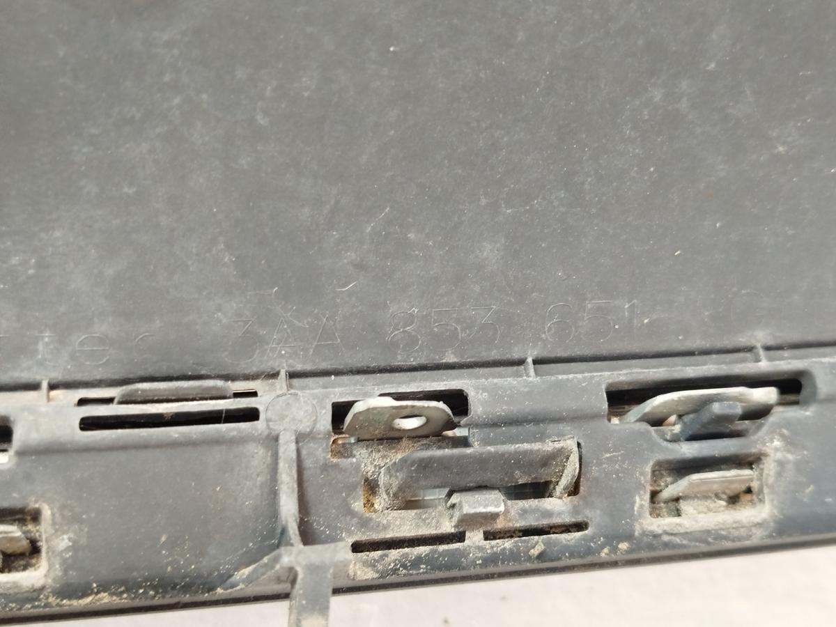 VW Passat 3C B7 Variant Grill K&uuml;hlergrill Frontgrill kleiner Riss OEM